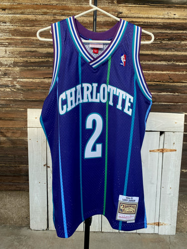 Mitchell & Ness Swingman Jersey | Charlotte Hornets | Larry Johnson #2 | Size: Large